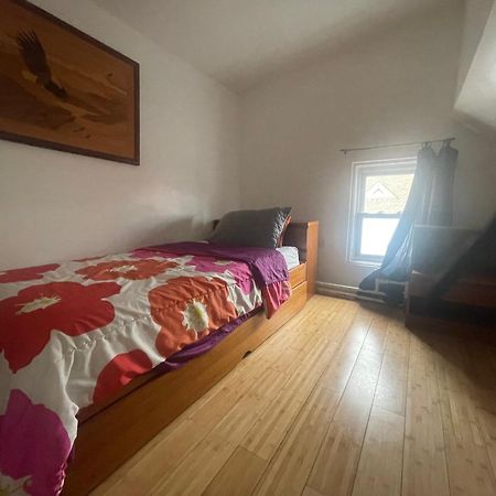Private Loft 5 Min Away From Lga Nova York Exterior foto