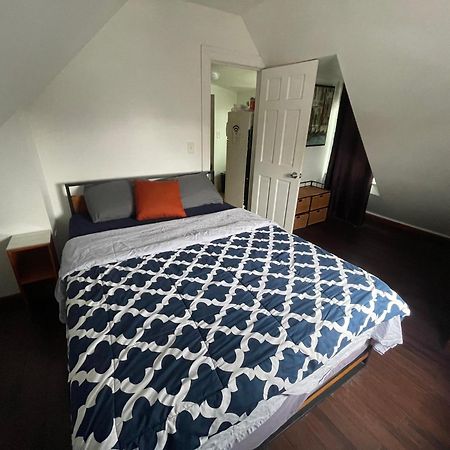 Private Loft 5 Min Away From Lga Nova York Exterior foto